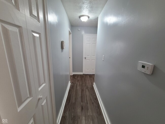 Building Photo - 2210 Norden Ct