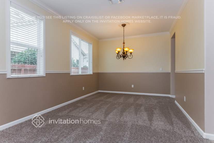 Building Photo - 1764 Dover Cir