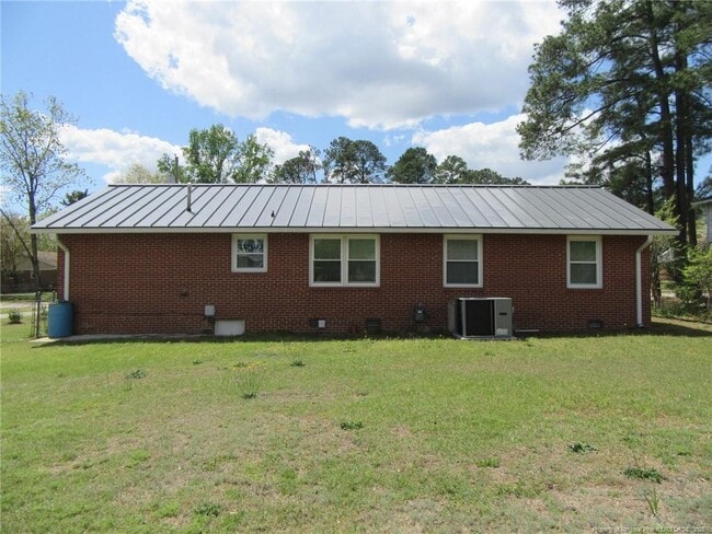 Building Photo - 861 Brighton Rd