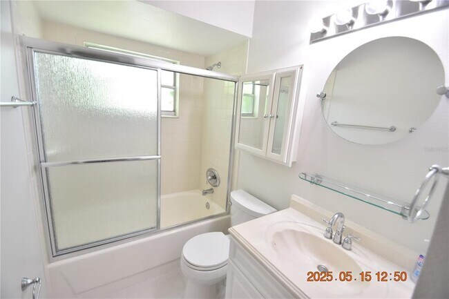 Building Photo - 4008 Briarlake Dr