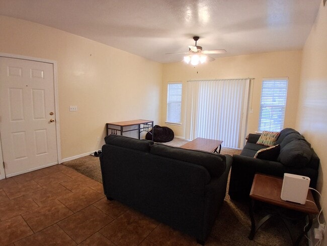 Building Photo - 345 Belmont Pl