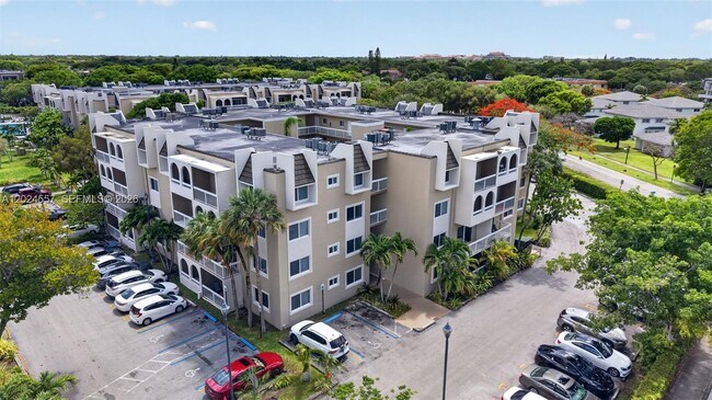Building Photo - 7920 Camino Real