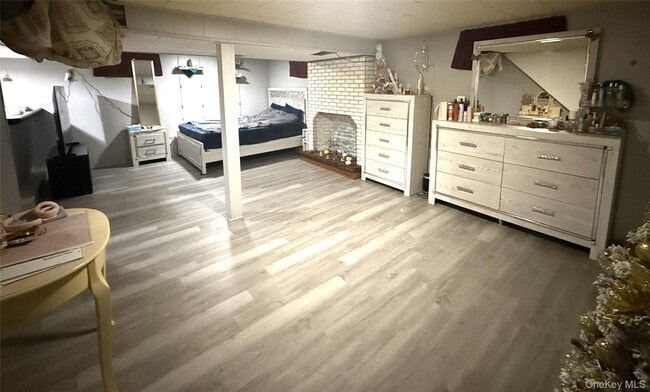 Building Photo - 7 Clarissa Dr