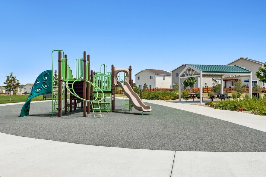 Building Photo - 7408 Poudre St