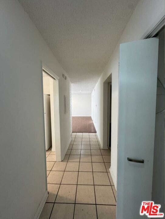 Building Photo - 8365 Gregory Wy