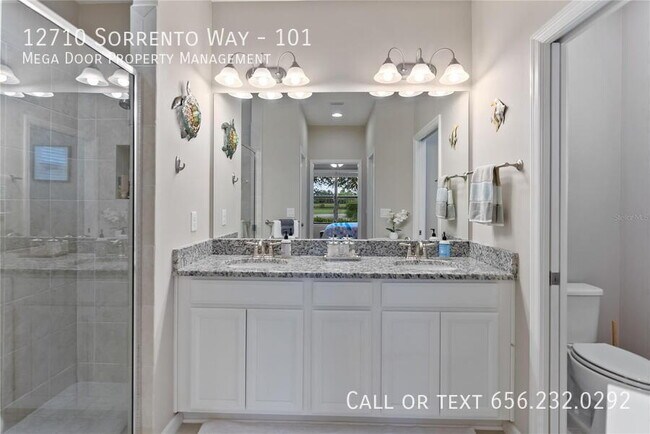 Building Photo - 12710 Sorrento Wy