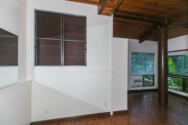 Building Photo - 45-308-308 Kahiko St