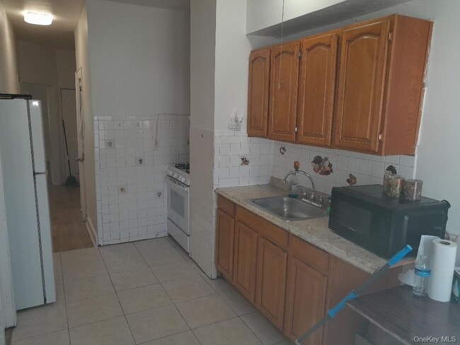 Building Photo - 91-52 91st St