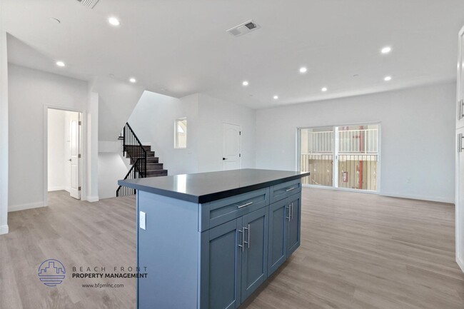 Floorplan - 3222 W. 139th St.