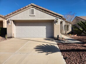 Building Photo - Single-Story 2-Bed | 55+ Community | Henderson