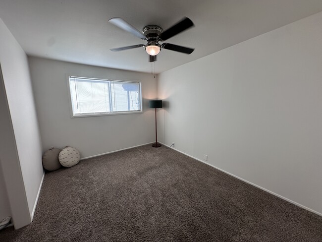 Building Photo - 2310 Oxford Cir