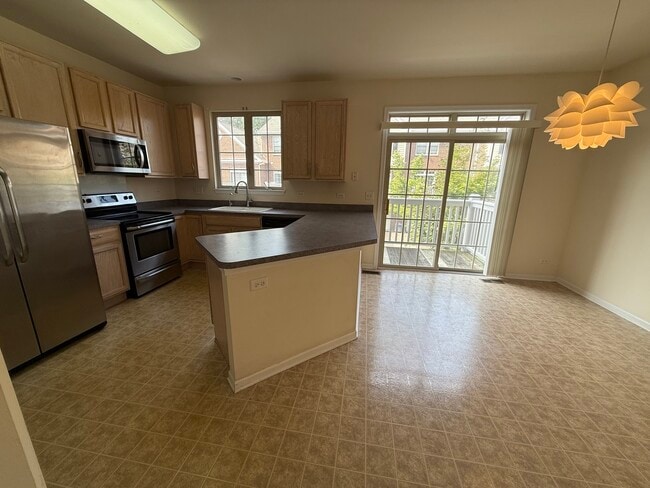 Building Photo - 554 Prestwick Ln