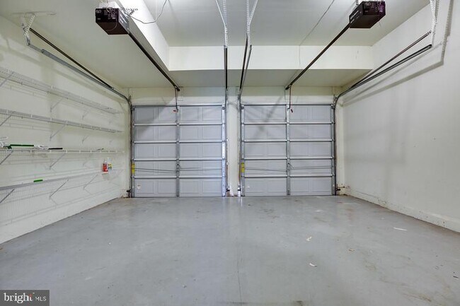 Building Photo - 13646 Sweet Woodruff Ln