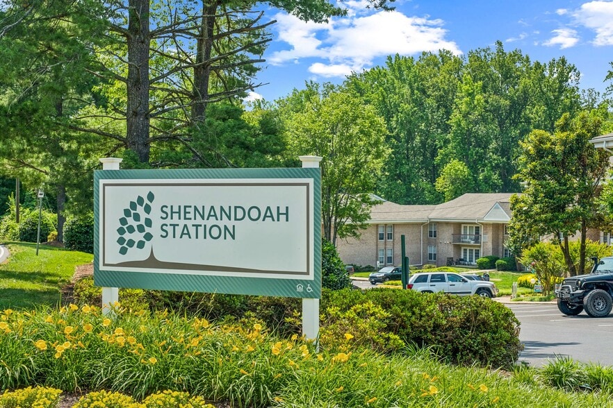 Primary Photo - Shenandoah Station