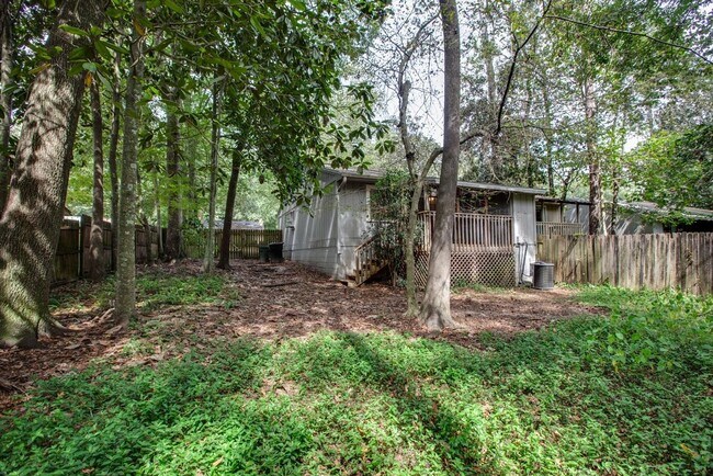Building Photo - 2135 Victory Garden Ln