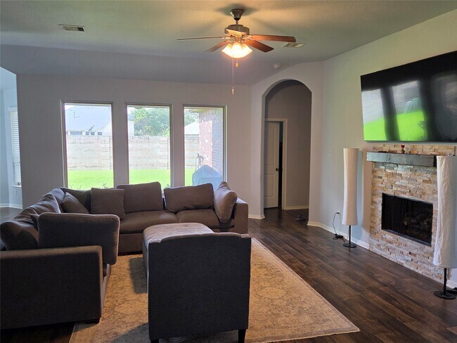 Building Photo - 2514 Copper Fields Dr