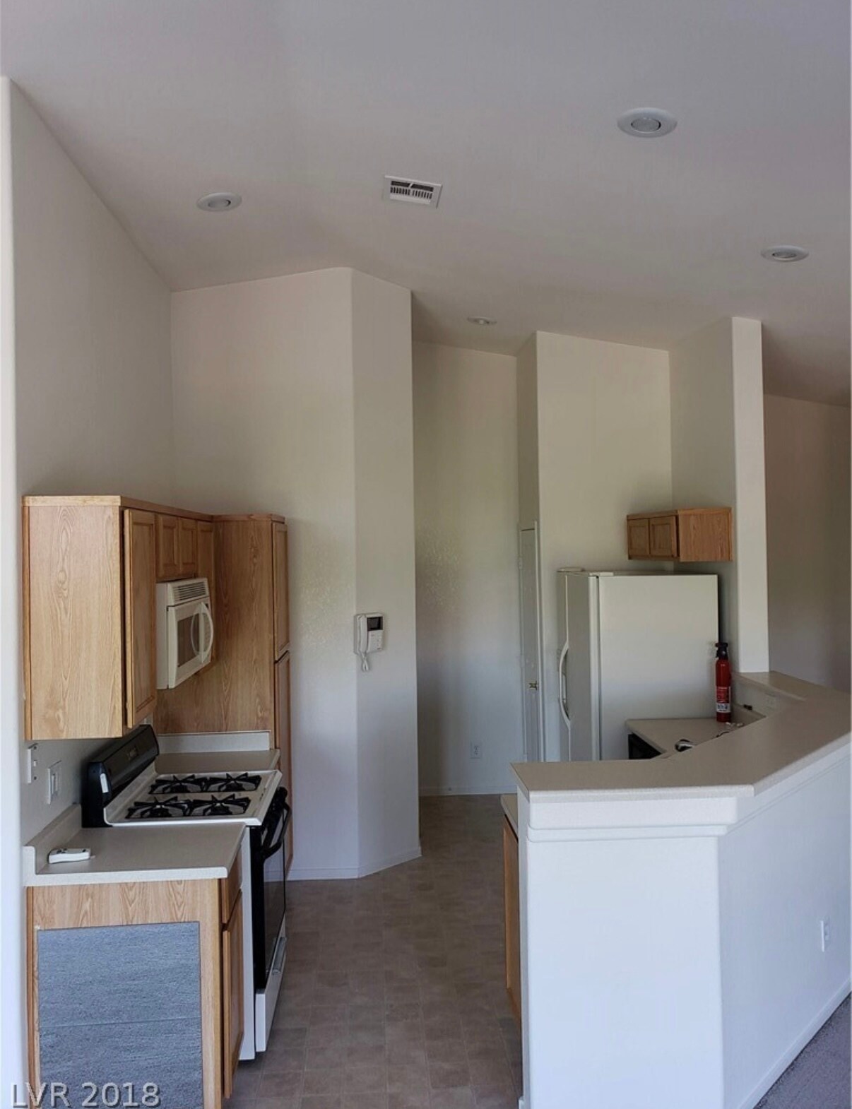 Building Photo - 3504 Glorious Iris Pl