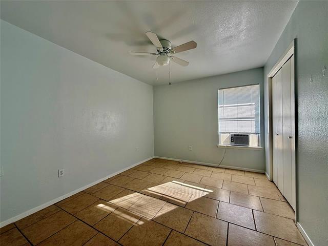 Building Photo - 2112 Tanglewood St