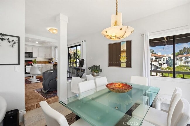 Building Photo - 22586 Galilea