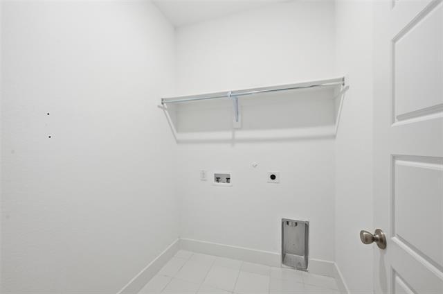 Building Photo - 3008 Armstrong Ave