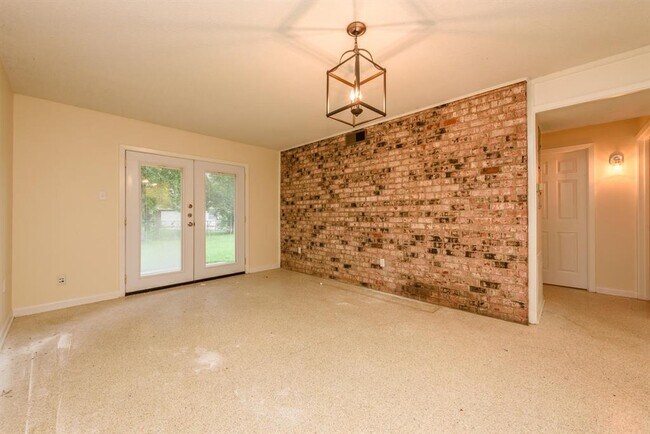 Building Photo - 3200 John Campbells Trail