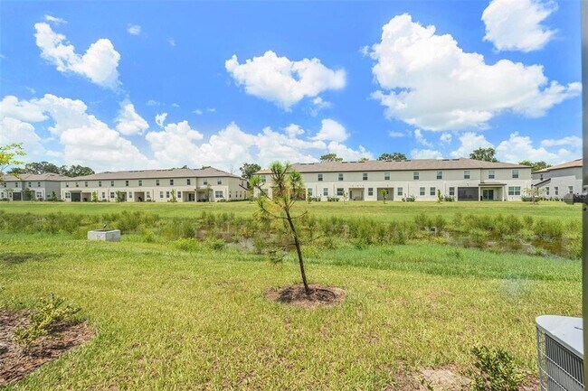 Building Photo - 36171 Risa Michele St