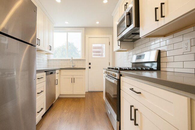 Building Photo - 1435-1437 19th Avenue