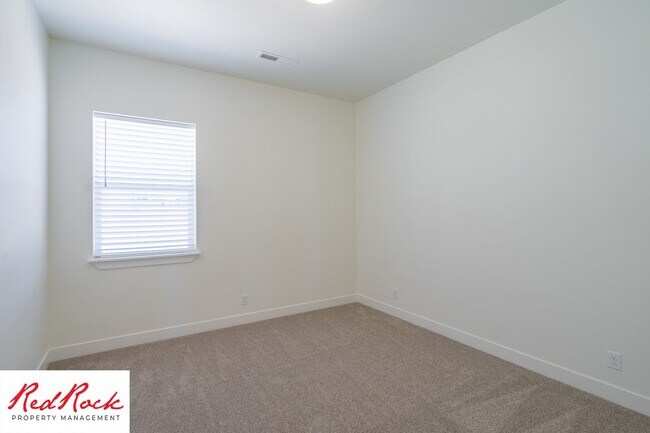 Building Photo - Brand New Stand Alone Home In Desert Color