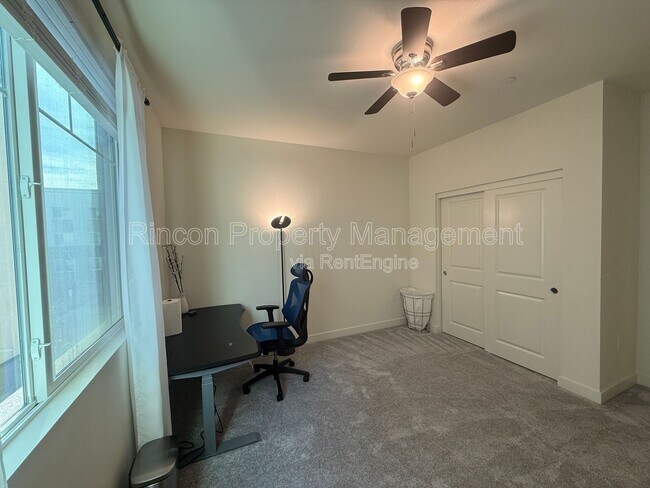 Building Photo - 2850 Wagon Wheel Rd