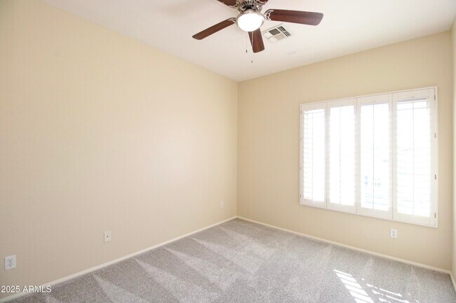 Building Photo - 16803 N 50th Way
