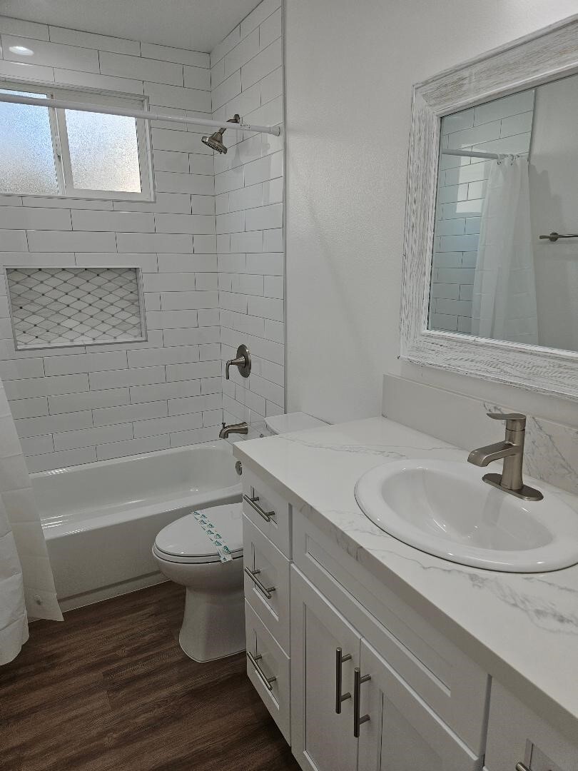Building Photo - Page Park Apartments