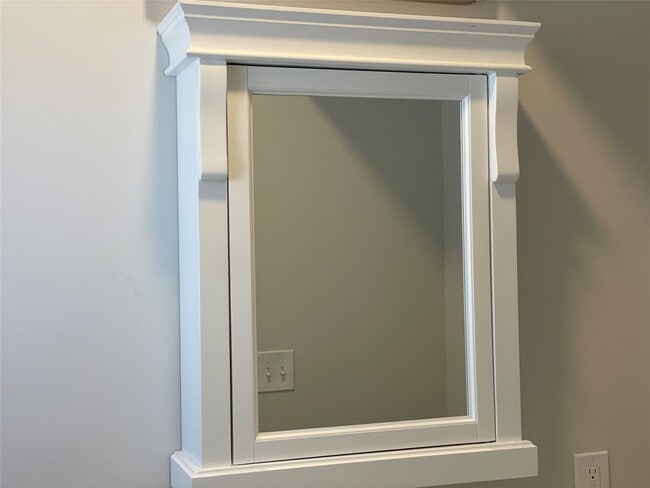 Building Photo - 1517 31st St