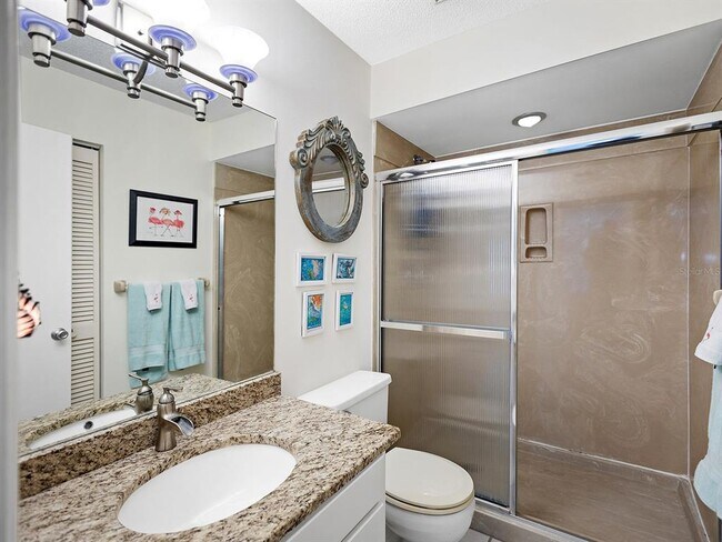 Building Photo - 4415 Longmeadow