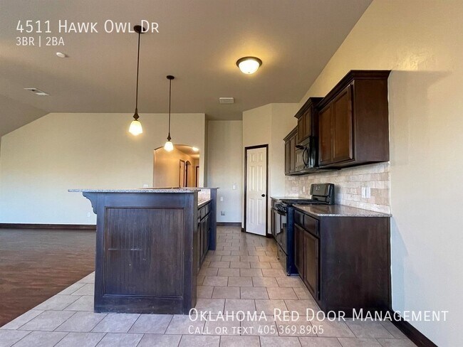 Building Photo - 4511 Hawk Owl Dr