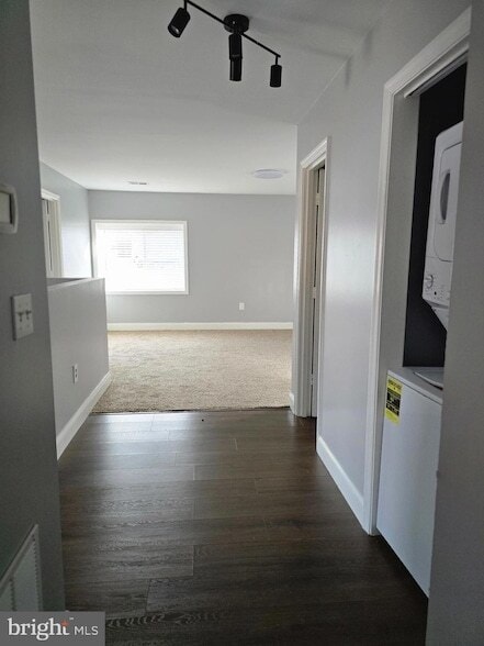 Building Photo - 15242 Marlboro Pike