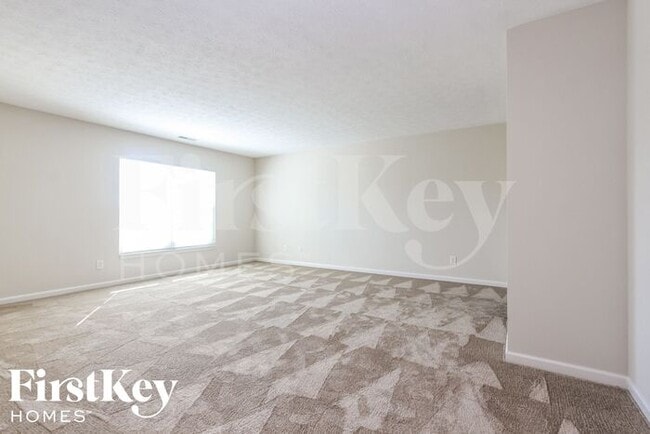 Building Photo - 4352 Mahogany Dr