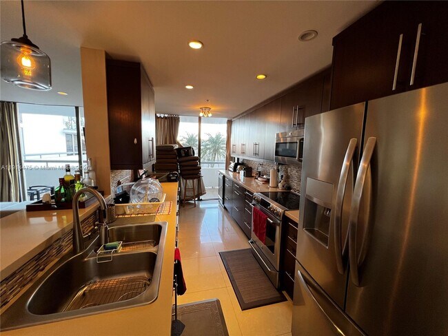 Building Photo - 19707 Turnberry Way