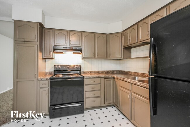 Building Photo - 7531 Penway St
