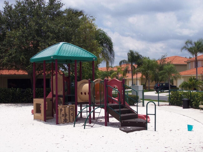 Building Photo - 1011 Arezzo Cir
