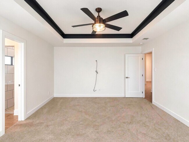 Building Photo - Modern 3 Bed / 2 Bath Home in West Temple