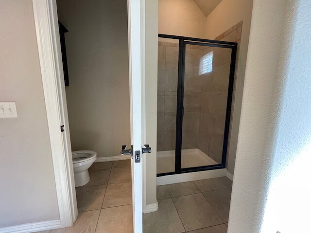 Building Photo - 3895 Baltic St