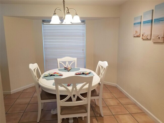 Building Photo - 2745 Cardwell Way