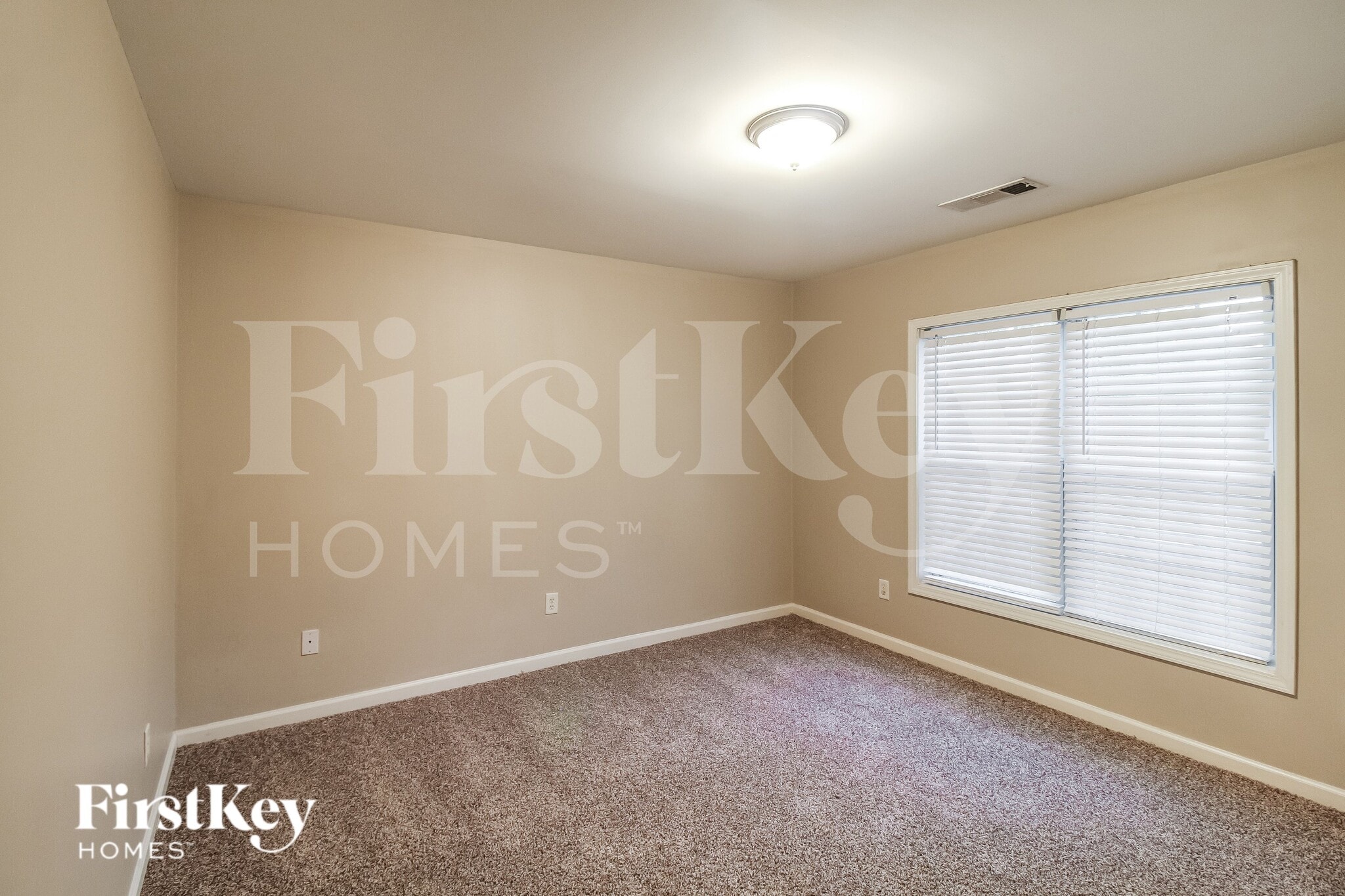 Building Photo - 2775 Haynes Club Cir SW