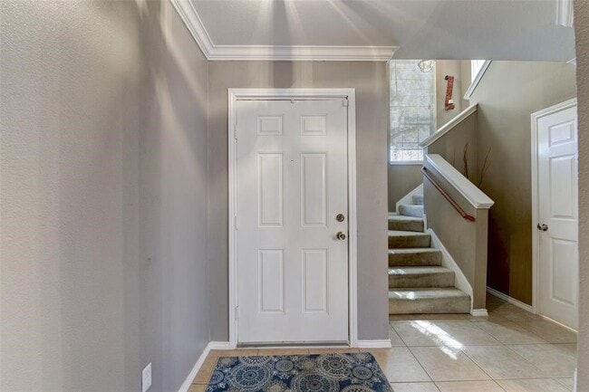 Building Photo - 16606 Hodgefield Ln