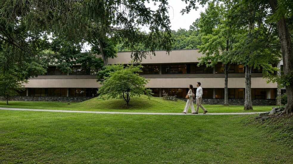 Building Photo - Taunton Residences at Deep Brook