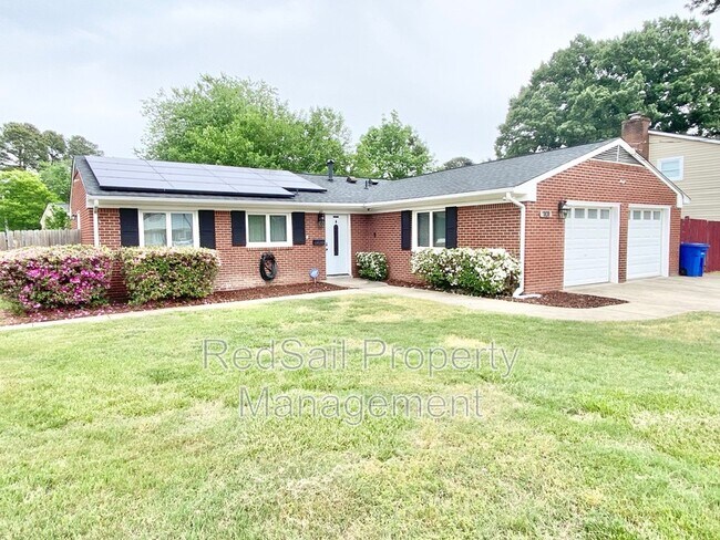 Building Photo - 101 Basswood Dr