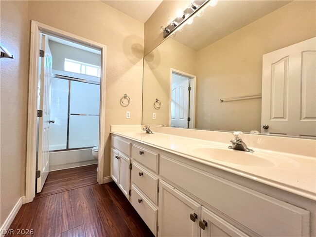 Building Photo - 1737 Buttermilk Dr