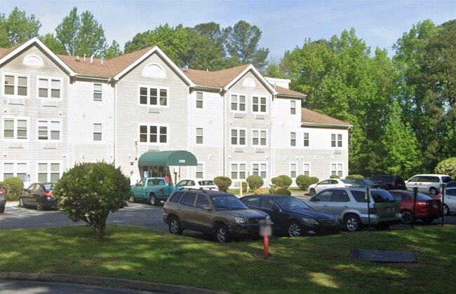 Building Photo - 2139 Broadmoor Ave