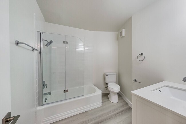 Floorplan - 245 Lee Street