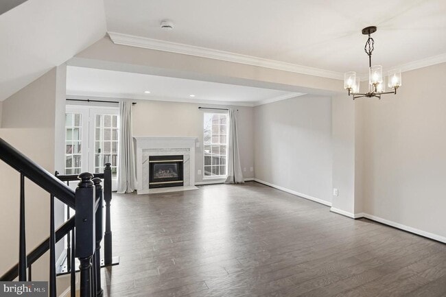 Building Photo - 12831 Silvia Loop